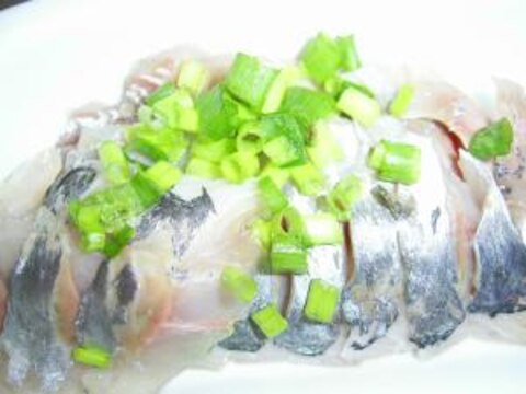 沢山食べたいから　お家で　アジの刺身を作ろう